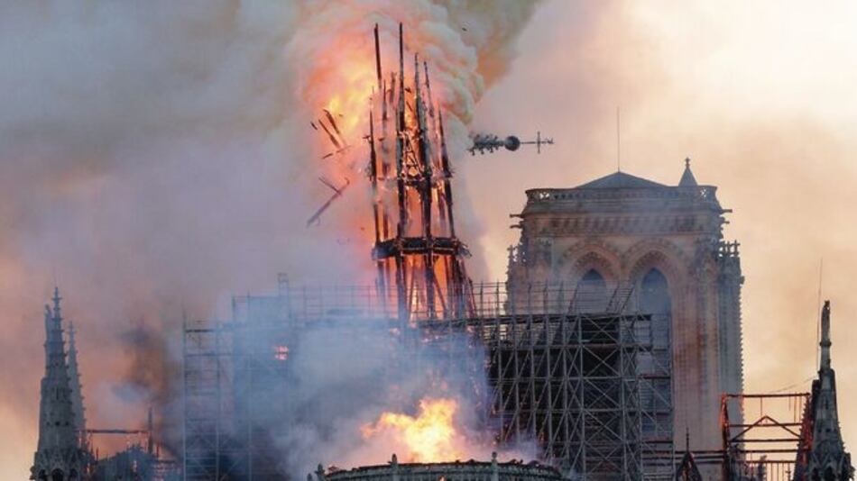 Notre Dame: la historia consumida por el fuego
