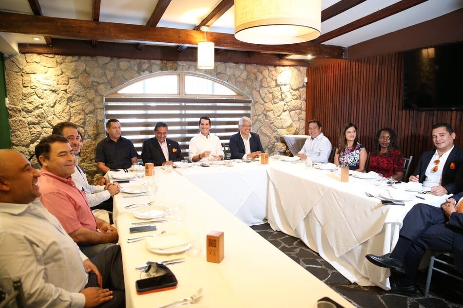 Oposición vuelve a sentarse por segunda ocasión