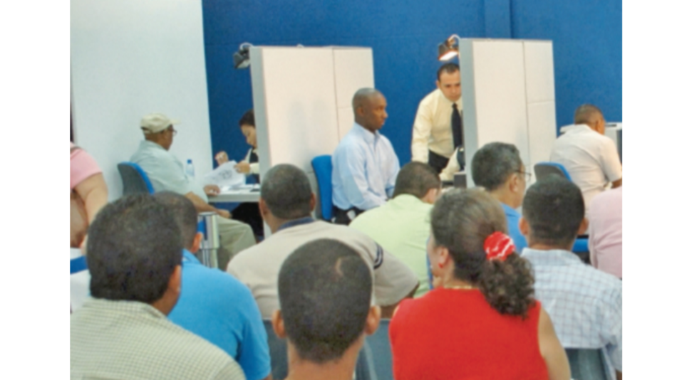 ATTT deja sin efecto nota que adjudicaba acto público