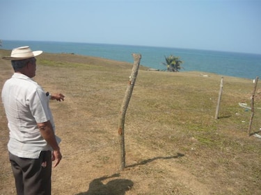 Santa Clara, un reflejo del conflicto por las playas del país
