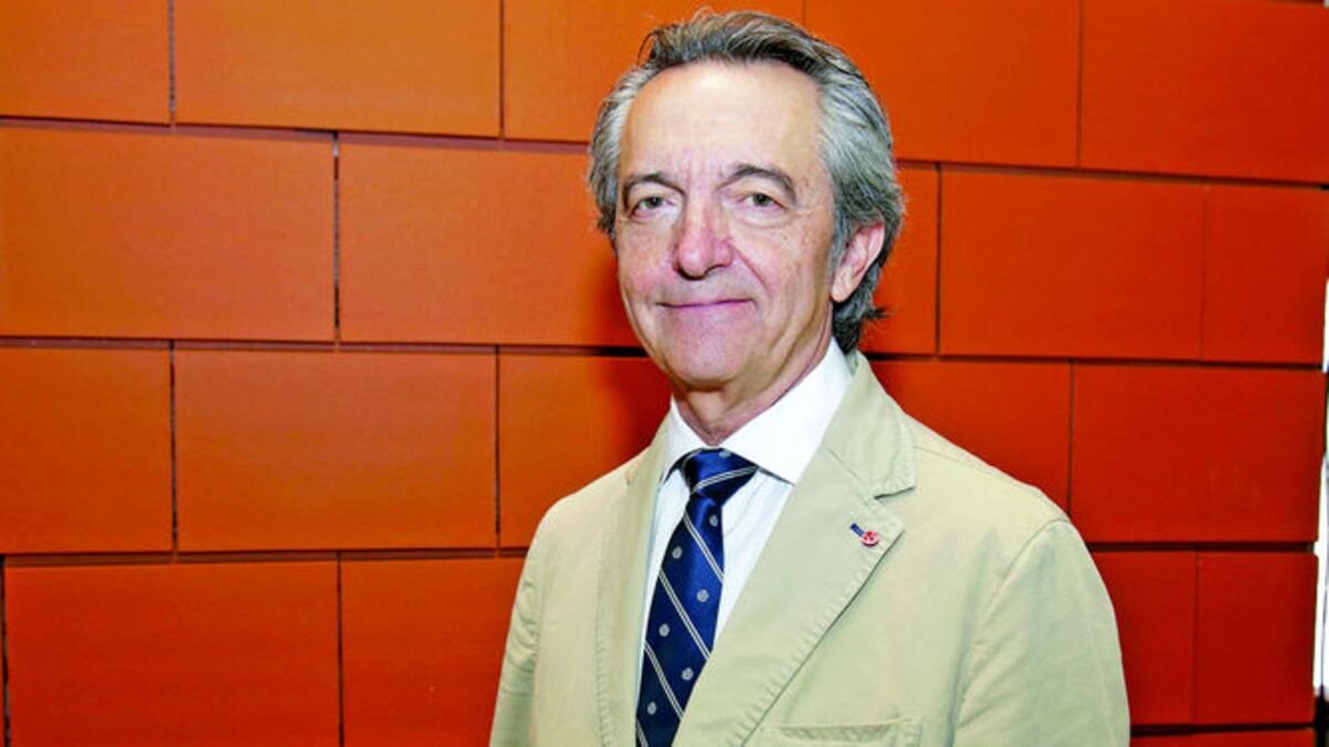 Doctor Andrés Poveda.