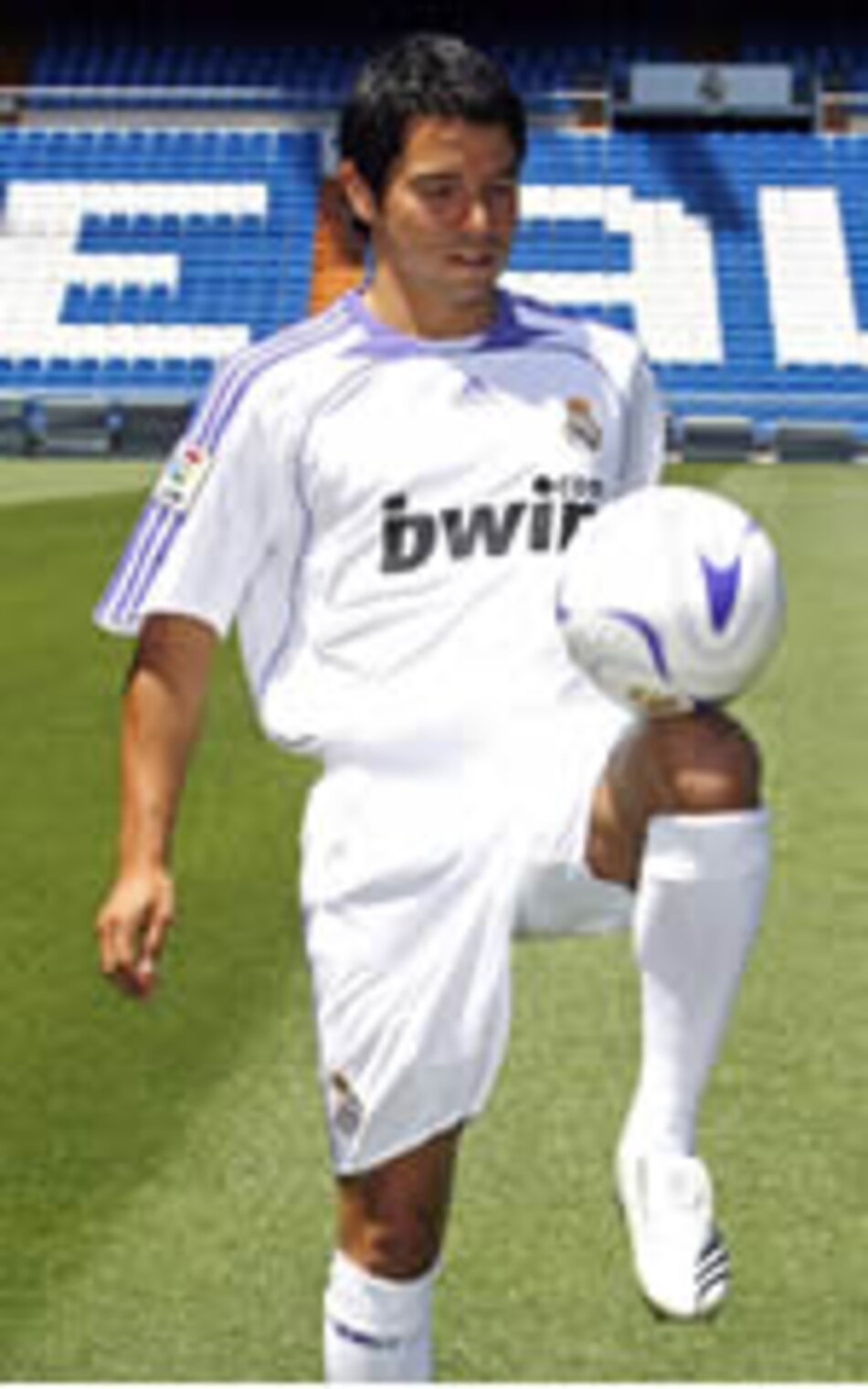 Saviola ya es jugador del Real Madrid