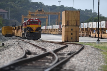 Nueva concesión del ferrocarril Panamá-Colón