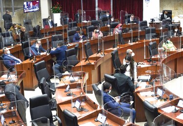 Invalidar a las empresas corruptas, regresa el debate