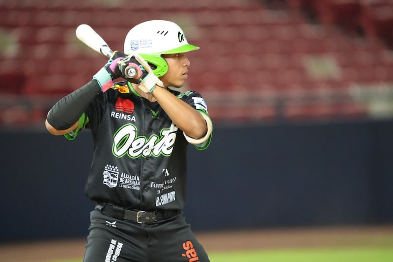 Béisbol Juvenil: Oeste aguanta resurgimiento de Chiriquí y se coloca arriba 3-0 en la serie final