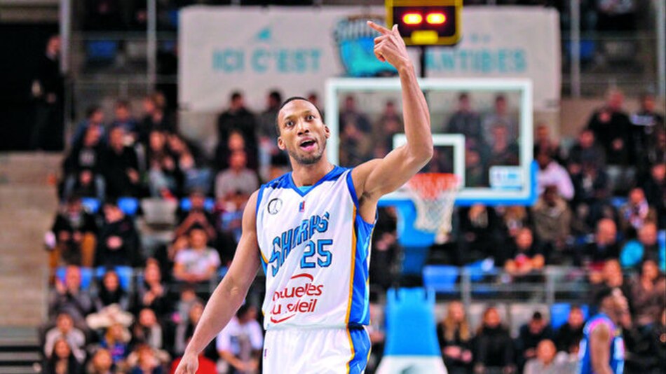 Seleccionado panameño por poco pierde un ojo