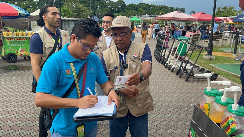 Minsa determina que el 95% de los vendedores ambulantes en la Calzada de Amador no cumplen con las normas sanitarias