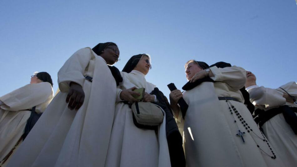 Revista vaticana denuncia labor de servidumbre de las monjas