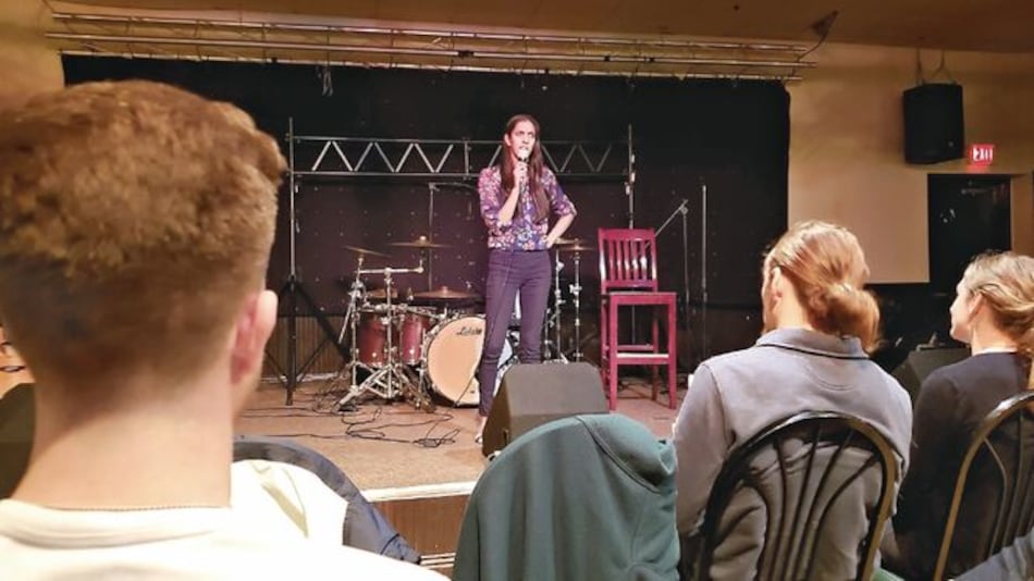 Científicas usan el ‘stand-up’ para compartir datos