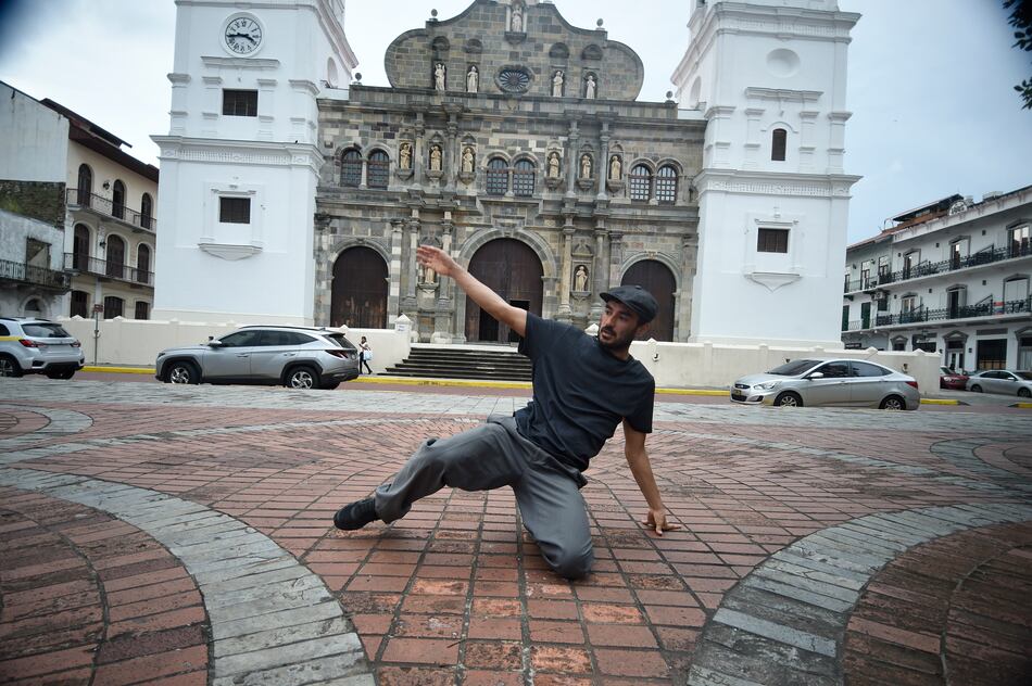 Akira Yoshida, toda la vida en movimiento