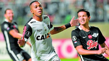 En Italia condenan a Robinho a nueve años