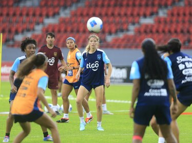 La selección femenina de fútbol ya tiene a sus 23 jugadoras que enfrentarán a Bolivia