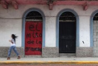 Una obra que reta las leyes universales