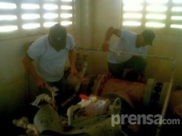 Daño en tubería causa que 45 mil santeños no tengan agua