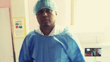 Muere el técnico de enfermería que intentó salvar a padre e hijo en explosión de cisterna