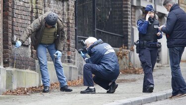 Bélgica adopta medidas antiterroristas tras detener a 13 personas