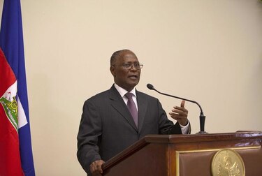 Haití: Presidente promete no durar más de 120 días en cargo