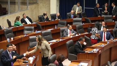 Aprueban proyecto sobre incentivos fiscales a agentes del mercado eléctrico