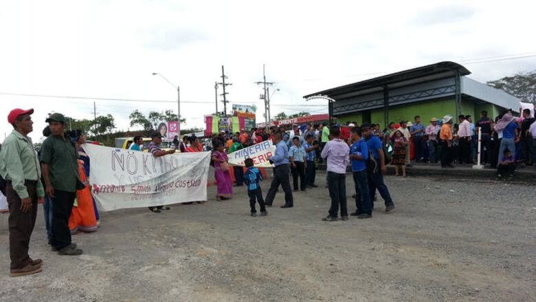 Rememoran masacre de San Félix