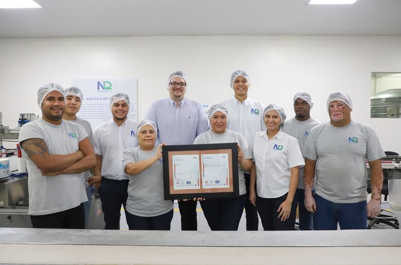 Nacional Química, subsidiaria de Varela Hermanos, recibe certificación ISO 9001:2015
