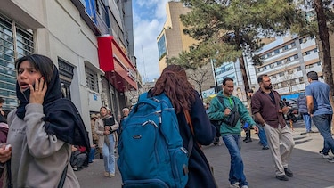 ¿Qué se sabe del ataque que Estados Unidos e Israel contra Irán y de la respuesta de Teherán en Medio Oriente?