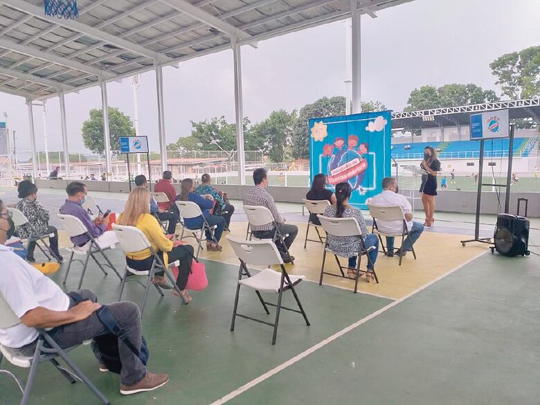 ‘Mini’ agentes de cambio