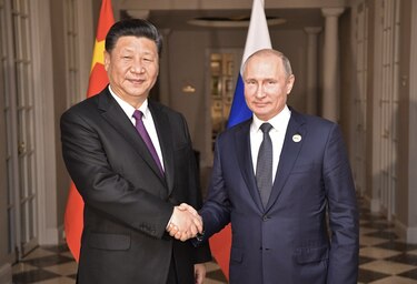 Presidente chino Xi habla con Putin y pide una ‘negociación’ con Ucrania