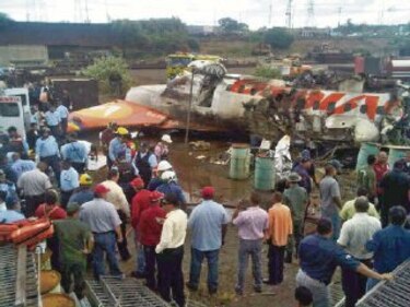 Venezuela suspende vuelos de Conviasa