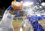 Reales y Mets baten marca de más partidos con episodios extras; Cain de robos