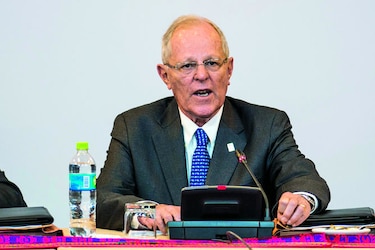 Perú concede residencia legal a venezolanos llegados por crisis en su país