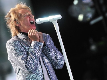 Rod Stewart muestra su faceta más íntima de padre en una nueva canción