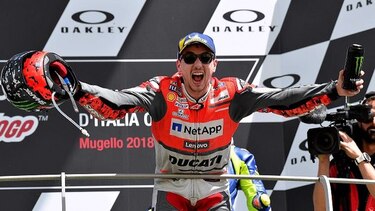Jorge Lorenzo renace un año y medio después para ganar el GP de Italia