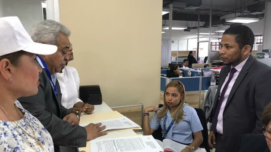 Abogados de Martinelli presentan recusación contra magistrados del TE