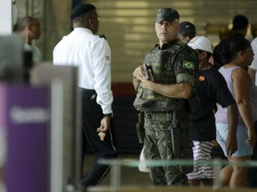 Policías brasileños reciben entrenamiento de ‘mercenarios’ para el Mundial