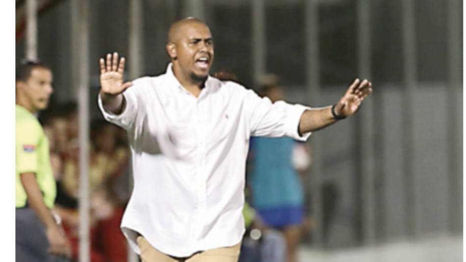 Perlo prepara partido para enfrentar al Sporting KC de Estados Unidos