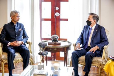 Comercio, tecnología y medicamentos, temas abordados por Cortizo y el canciller de la India