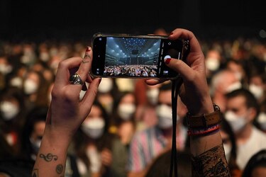 La música vuelve a sonar en Barcelona para un ensayo clínico