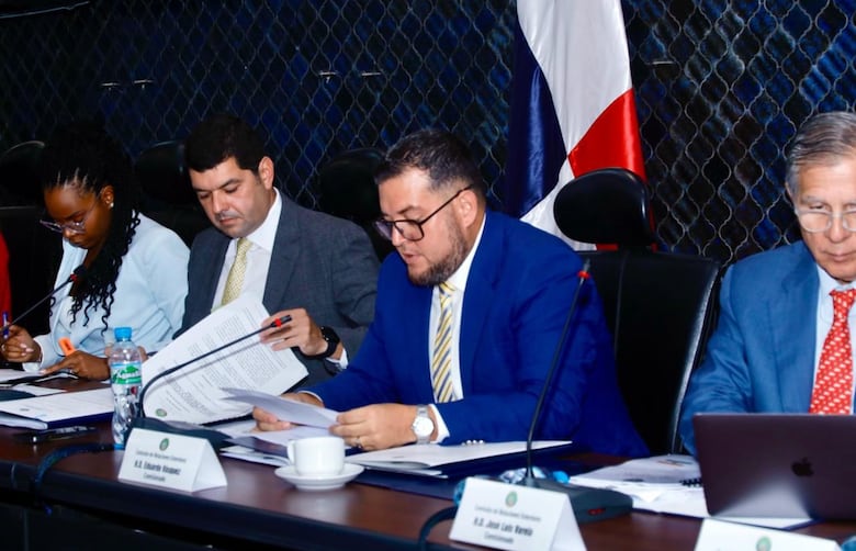 Alonso Correa y Guido Martinelli: fichas de Panamá en el tablero de las superpotencias