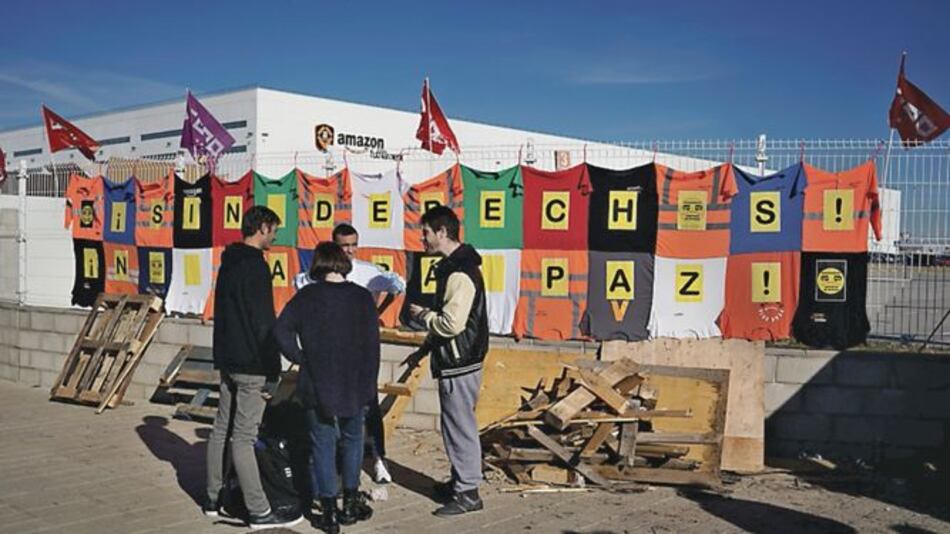 Trabajadores de Amazon, en huelga antes de Día de Reyes