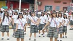 Delegaciones estudiantiles rinden honor a la patria