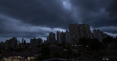 Se extiende la vigilancia por lluvias intensas en Panamá: Alertas Amarilla y Verde siguen activas