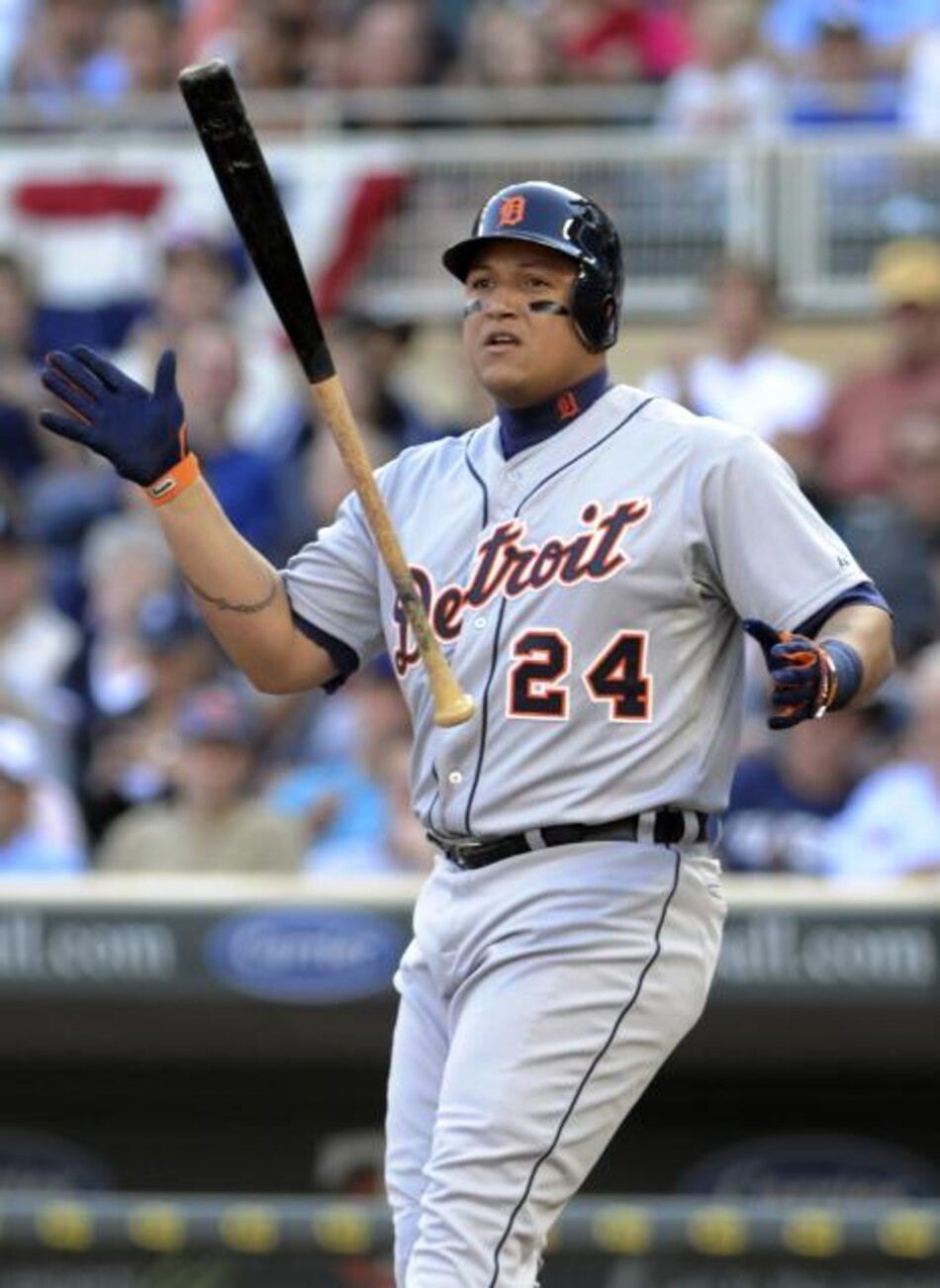 Miguel Cabrera da otro paso por la Triple Corona