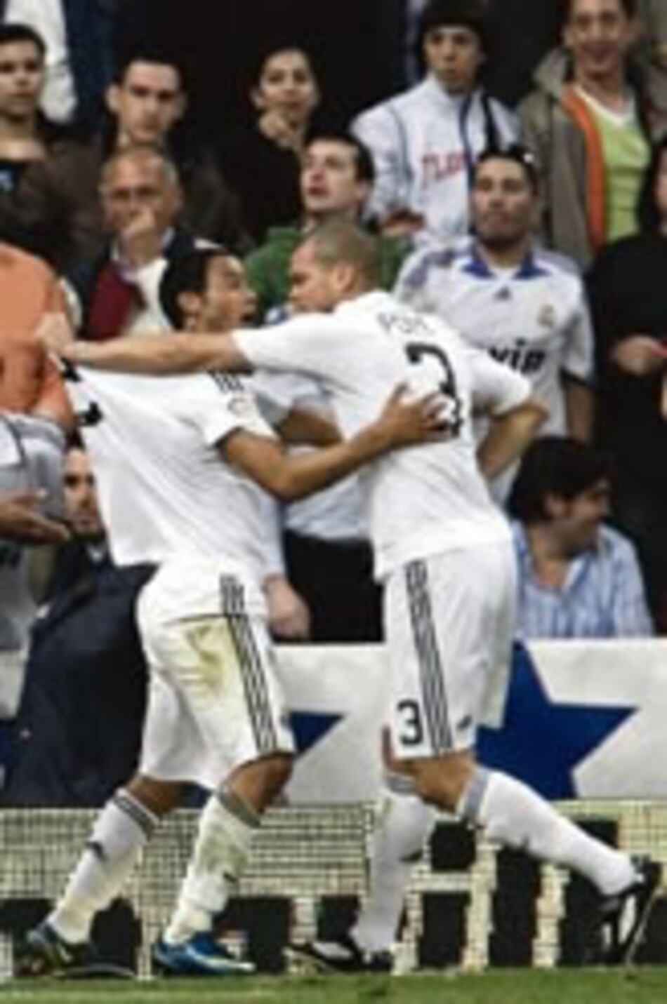 Pepe pide perdón por la gresca que formó ayer