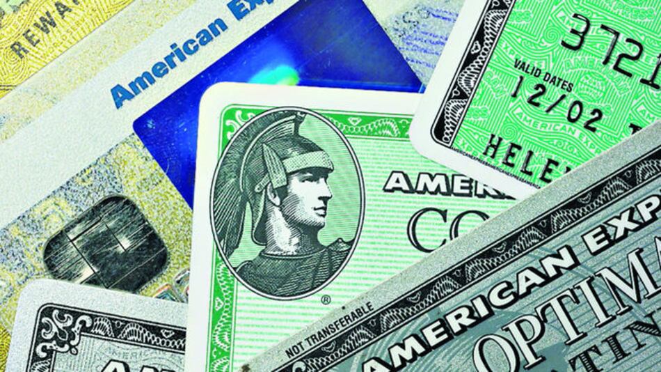 Caen ganancias de American Express