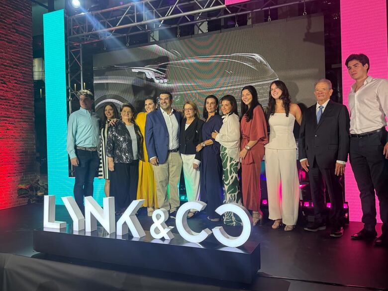 Lynk & Co y Grupo Pérez Holding redefinen la experiencia automotriz en Panamá