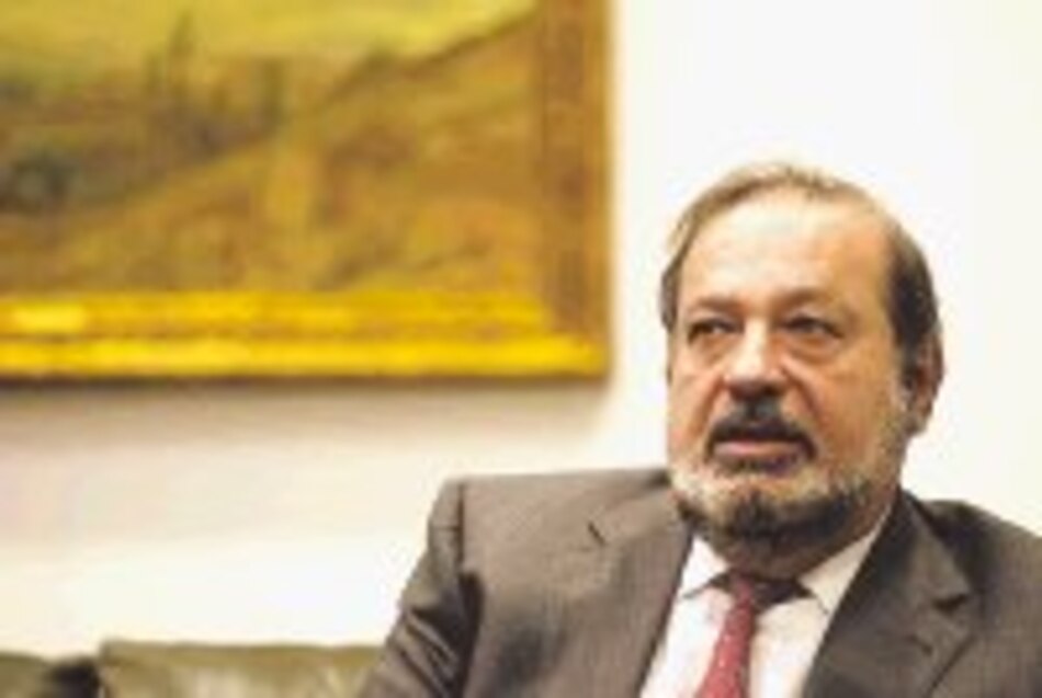 Telmex compra mayor telefónica de Colombia