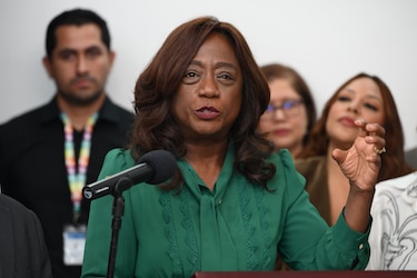 Diputado Jorge Bloise tras renuncia de Lucy Molinar: ‘El ruido con las laptops no es de hoy’