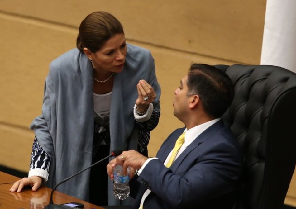 Valderrama modificará proyecto de ‘blindaje’