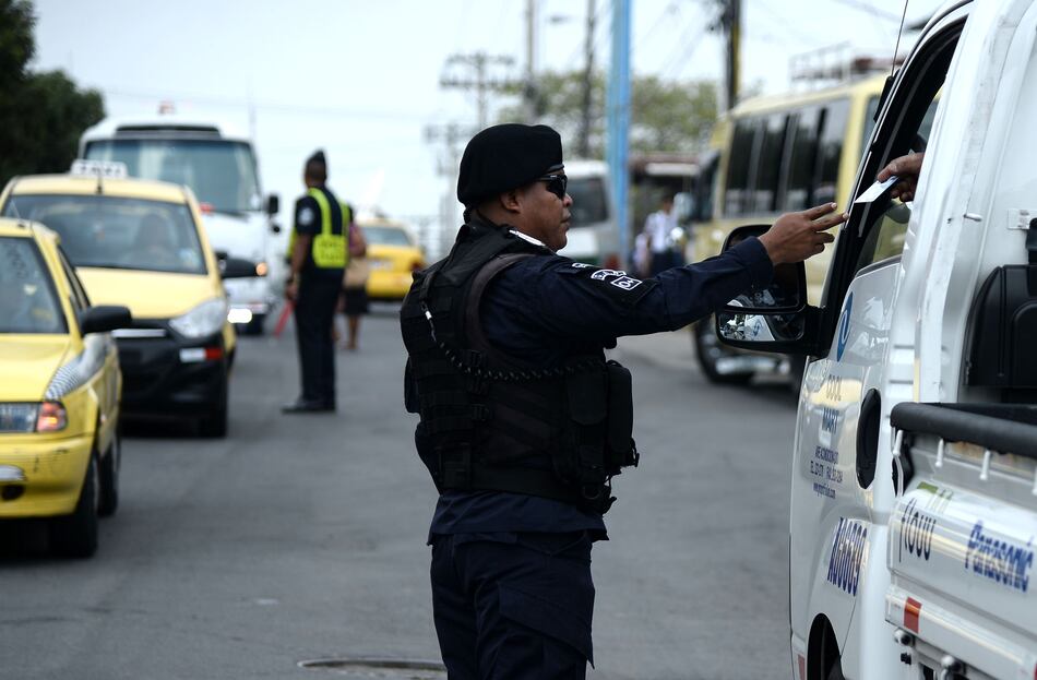 Cédula digital será aceptada en retenes de la Policía Nacional