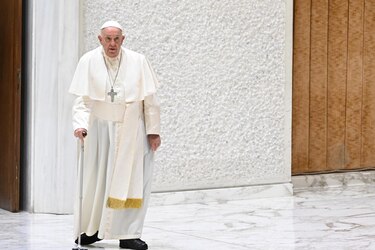 El papa, a sus casi 88 años, ante su viaje más largo y duro
